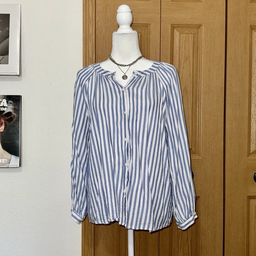 beach lunch lounge Shirt Women Small Blue White Striped Button Front Long Sleeve